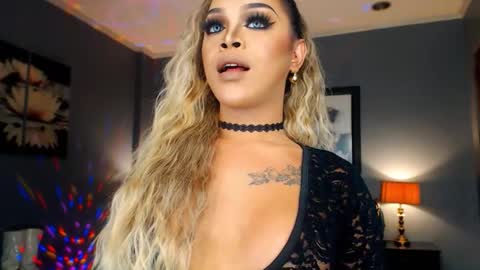 UrMajestyTyra online show from September 15, 2025, 1:38 am