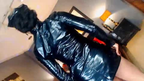 UrMajestyTyra online show from November 12, 2025, 12:44 am