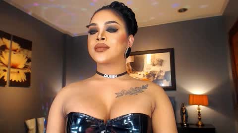 UrMajestyTyra online show from February 16, 2026, 12:51 am