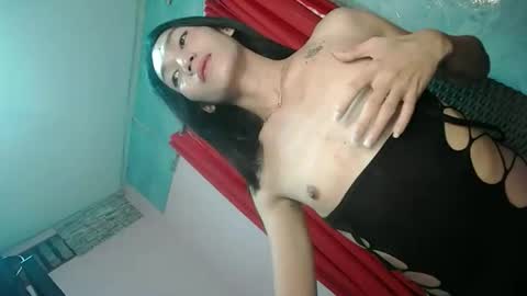 Snapshot of urnaughty_kim chatting on April 25, 2026, 4:37 am Kim online show from April 25, 2026, 4:37 am