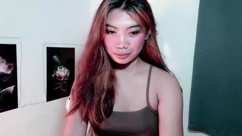 urpinay_sandra69 online show from February 17, 2026, 10:23 am