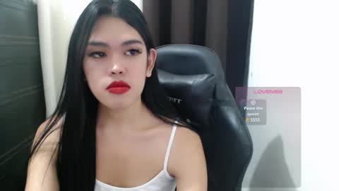 Snapshot of urpinayjenfuckerxxx chatting on February 27, 2025, 9:47 pm Jenny online show from February 27, 2025, 9:47 pm