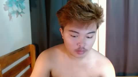 urpinoyjohnx online show from October 15, 2025, 12:11 am