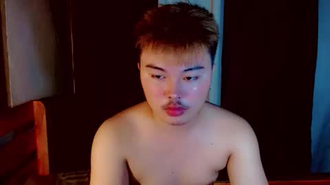 urpinoyjohnx online show from October 31, 2025, 7:20 am