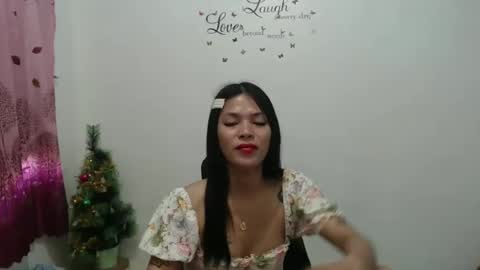 Snapshot of urpreciouspinayxxx chatting on December 4, 2024, 2:53 am hi im kim online show from December 4, 2024, 2:53 am
