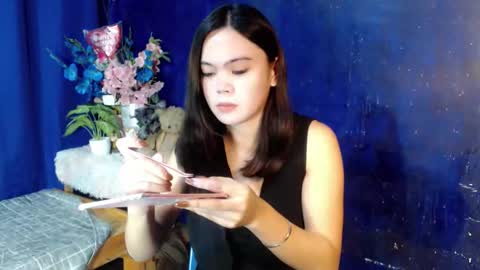 urpretty_girl online show from December 21, 2025, 9:16 am