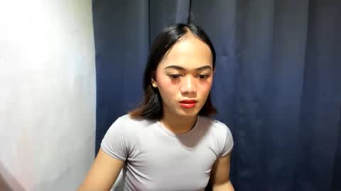 Snapshot of urslutty_mayie chatting on November 17, 2025, 1:00 am urslutty_mayie online show from November 17, 2025, 1:00 am