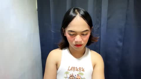 Snapshot of urslutty_mayie chatting on November 20, 2025, 12:22 am urslutty_mayie online show from November 20, 2025, 12:22 am