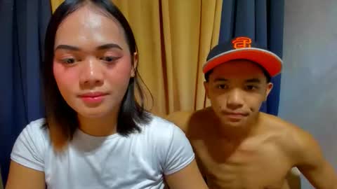 Snapshot of urslutty_mayie chatting on February 21, 2026, 7:42 am urslutty_mayie online show from February 21, 2026, 7:42 am