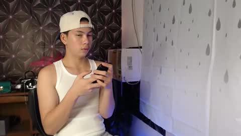 ursweet_jade online show from October 8, 2025, 10:13 am