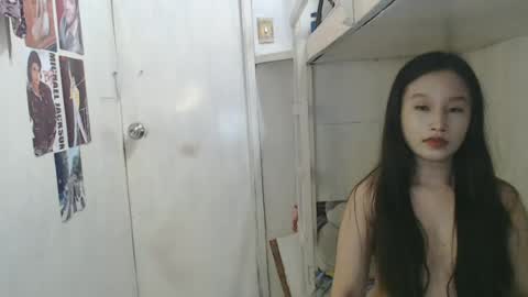 Snapshot of ursweetclassygirl chatting on June 12, 2026, 9:46 pm Ursweetclassygirl online show from June 12, 2026, 9:46 pm