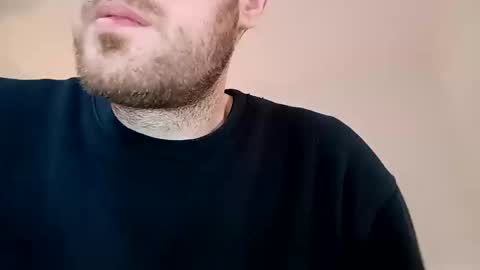 ursweetdreamx online show from November 12, 2025, 11:43 am