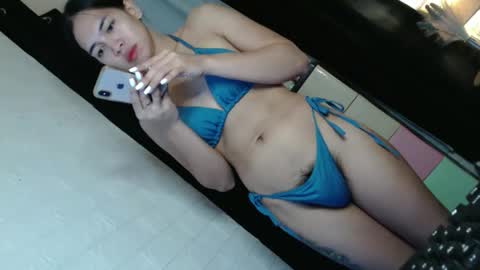 Snapshot of ursweetgirl_thea chatting on September 23, 2025, 12:46 am ursweetgirl thea online show from September 23, 2025, 12:46 am