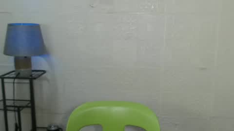 hello your sweetgirl thallea  online show from February 12, 2025, 5:58 am