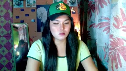 YOURGIRLCAMILLA online show from January 16, 2026, 4:22 pm