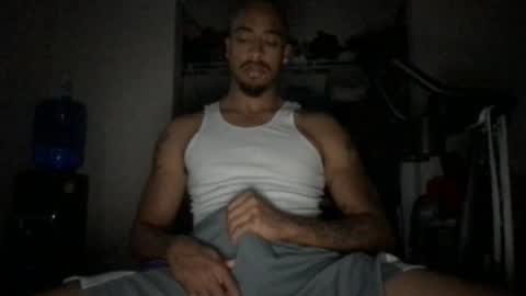 Snapshot of usermaneee589 chatting on October 27, 2025, 8:18 am usermaneee589 online show from October 27, 2025, 8:18 am