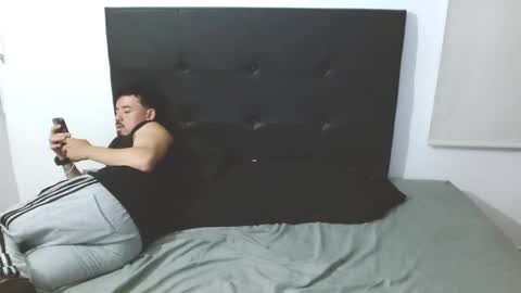 Snapshot of useronlypurple777 chatting on October 31, 2025, 12:33 am useronlypurple777 online show from October 31, 2025, 12:33 am