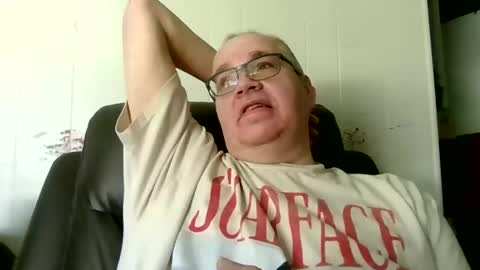 usstarr1 online show from March 18, 2026, 5:49 pm