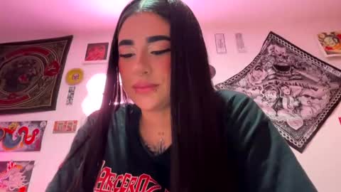 Val help me get 100 thumbs up 3 online show from October 17, 2025, 3:42 am