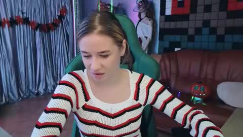 Snapshot of uvrays999 chatting on October 21, 2025, 7:03 pm Leila online show from October 21, 2025, 7:03 pm