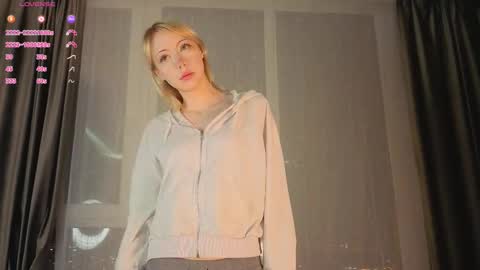 Chloe online show from February 19, 2026, 2:02 pm