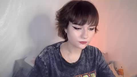 Snapshot of uwujudyosas chatting on February 20, 2026, 10:27 am Judy online show from February 20, 2026, 10:27 am