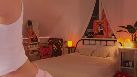 Snapshot of uwunikaa chatting on February 9, 2025, 6:37 pm Anika On vacation online show from February 9, 2025, 6:37 pm