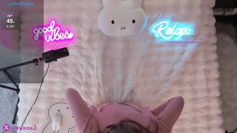 Romy online show from November 24, 2025, 3:17 am