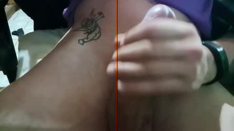 Snapshot of v0idmeister chatting on October 4, 2025, 3:59 am v0idmeister online show from October 4, 2025, 3:59 am