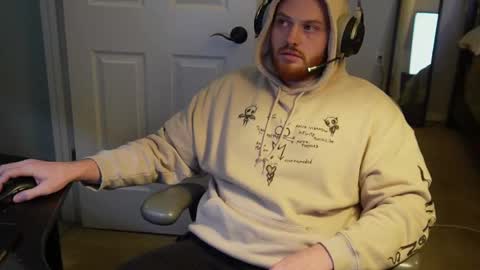 v_for_veng online show from October 5, 2025, 6:45 am