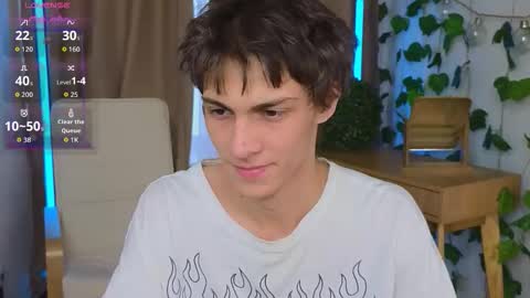 Valora online show from October 9, 2025, 12:25 pm