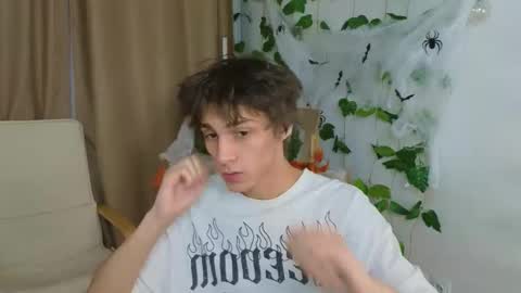 Valora online show from November 6, 2025, 12:28 pm