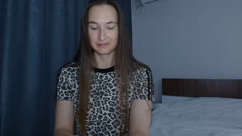 Valensiya online show from June 16, 2026, 9:39 pm
