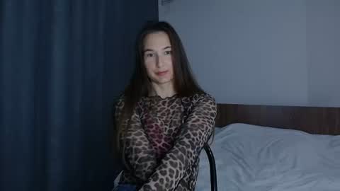 Valensiya online show from June 18, 2026, 6:56 pm
