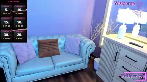 Vaiolet Harris online show from May 10, 2026, 11:48 am