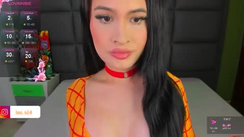 luna online show from October 31, 2025, 9:49 pm