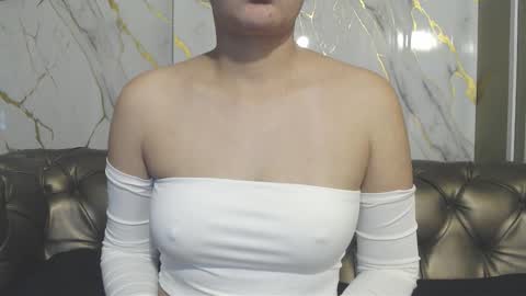 Vainilla online show from October 15, 2025, 12:44 am