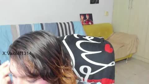 Vaiolet1314 online show from February 16, 2025, 3:26 am