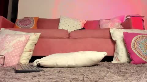 Snapshot of val_feetqueen chatting on February 5, 2026, 11:26 am Valeria online show from February 5, 2026, 11:26 am