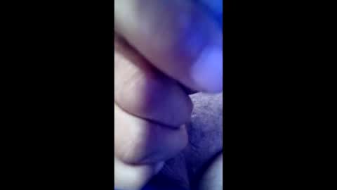 valdirww80 online show from April 2, 2026, 9:51 am