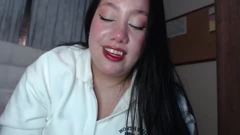 Snapshot of vale_991 chatting on March 7, 2025, 12:04 am Valeria online show from March 7, 2025, 12:04 am