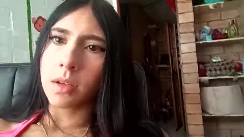 valen614797 online show from March 3, 2026, 2:23 pm