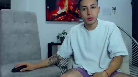 valen paul online show from January 16, 2026, 3:43 am