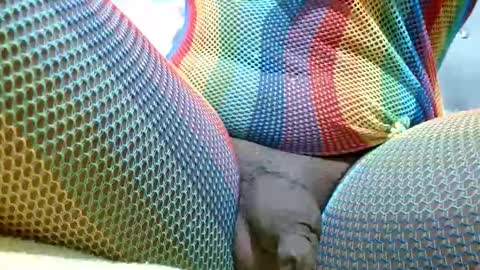 valencutt online show from October 23, 2025, 11:20 am