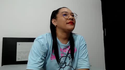 Snapshot of valenfiorinni chatting on January 22, 2025, 8:49 pm valenfiorinni online show from January 22, 2025, 8:49 pm