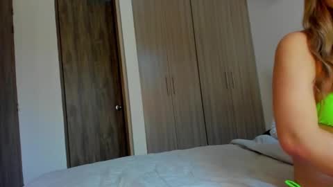 Snapshot of valenjonex chatting on February 13, 2026, 8:16 pm Angela online show from February 13, 2026, 8:16 pm