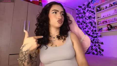 Snapshot of valenor_ chatting on June 3, 2026, 3:09 am valentina online show from June 3, 2026, 3:09 am