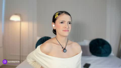 Snapshot of valentina69t chatting on February 18, 2026, 7:21 pm Valentina Torres online show from February 18, 2026, 7:21 pm