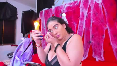 Valentina online show from October 24, 2025, 7:32 pm