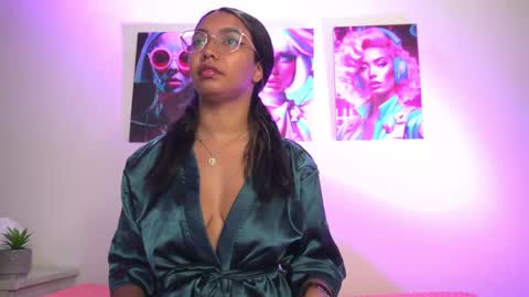 VALENTINA online show from September 29, 2025, 11:48 am